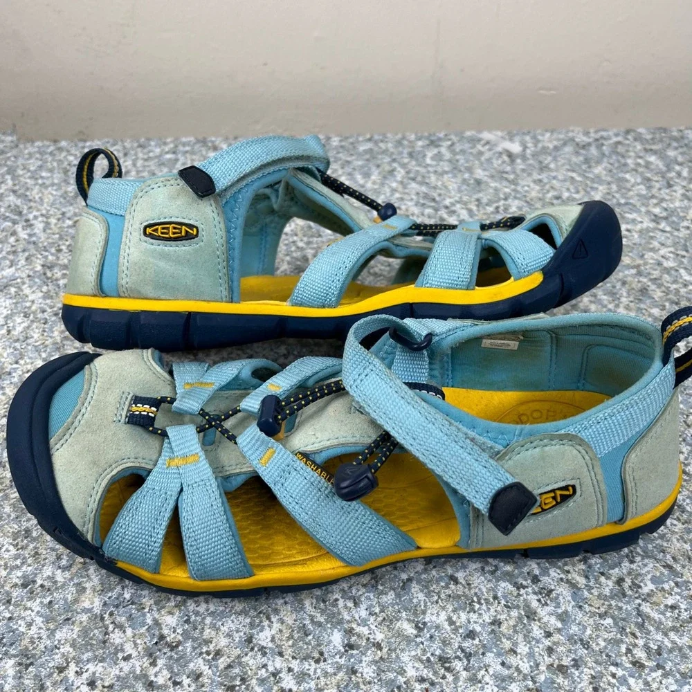KEEN Sandals Seacamp II CNX Youth 7 Blue Yellow Washable Water Shoes Hiking